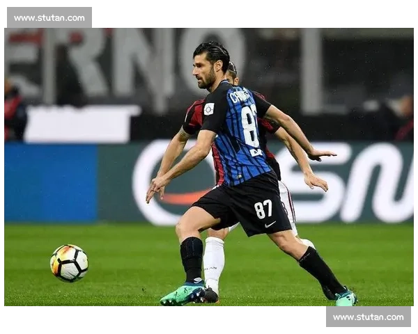 阿贾克斯迎战罗森伯格欧战焦点对决前瞻与走势解析全面看点预测